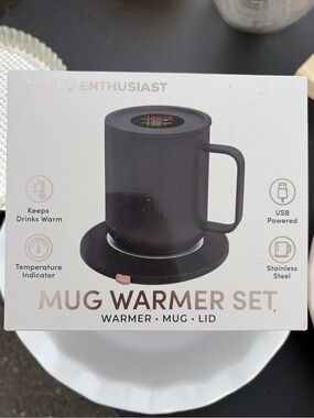 New in Box Tech Enthusiast Mug Warmer Set - Black